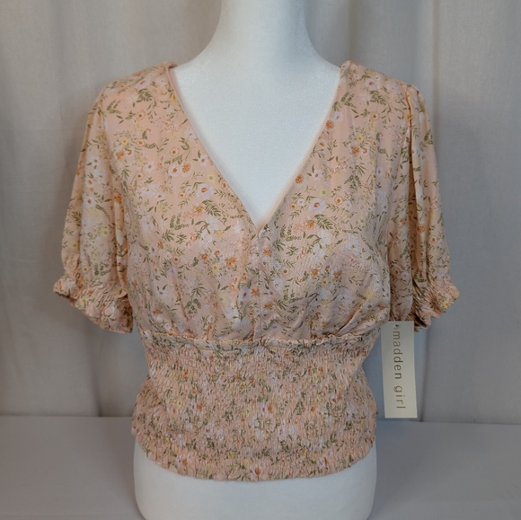 Madden Girl Ditsy Peach Floral Smocked V Neck Puff Sleeve Blouse - Picture 2 of 10